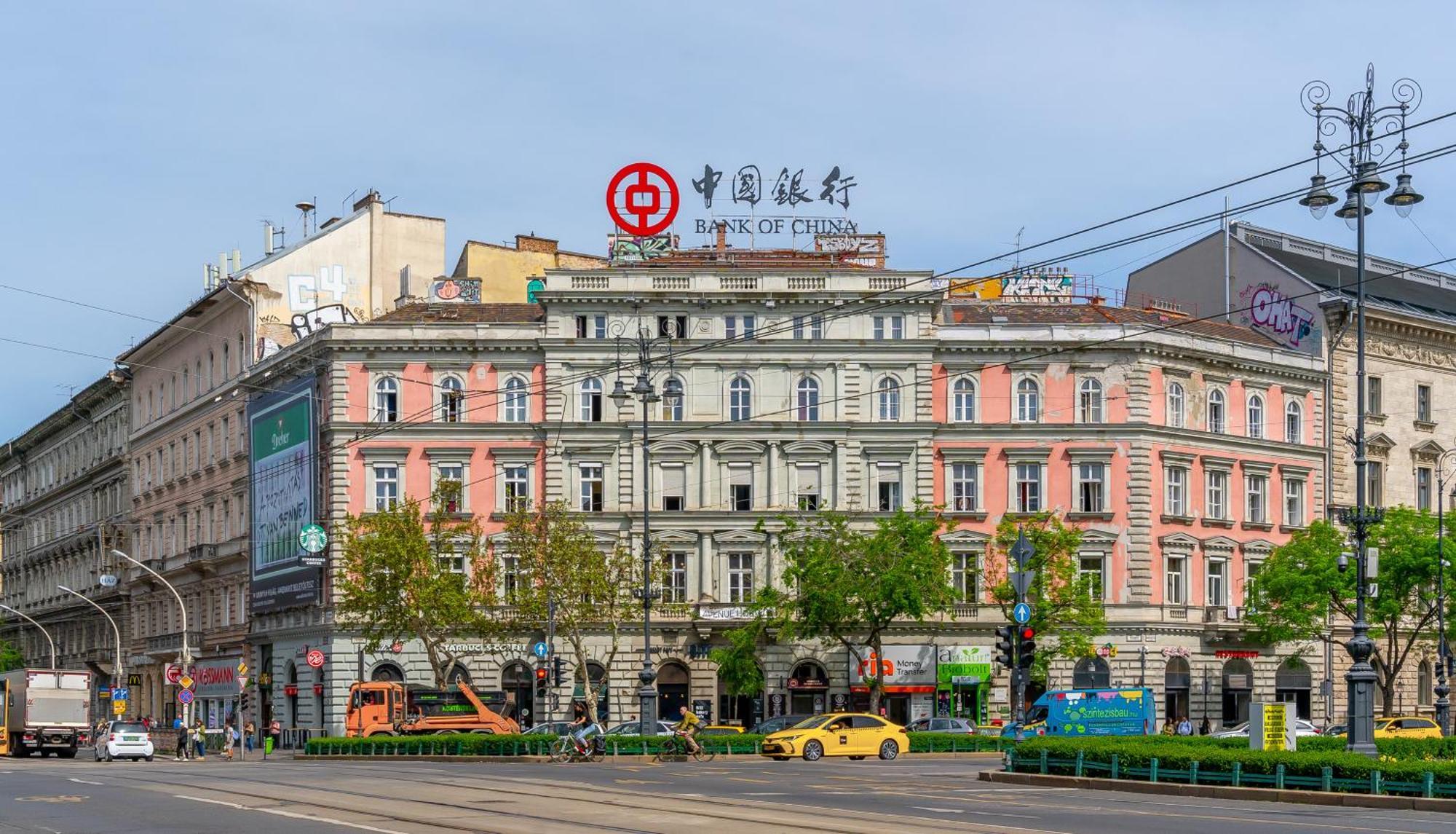 Oktogon Four Residence Budapest Ngoại thất bức ảnh